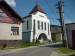 Moderný kostol z roku 1933 v Mníšanoch.